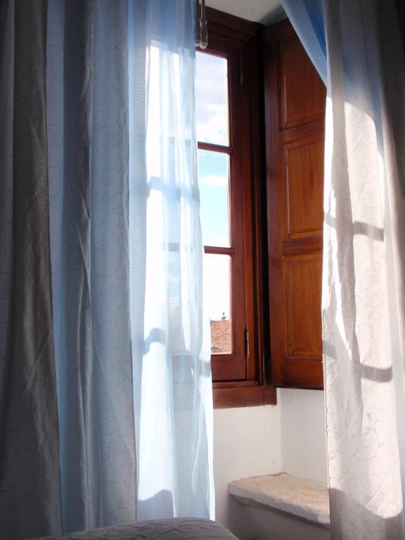 Alentejano Low Cost Hotel Estremoz Zimmer foto